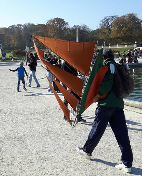 club nautique du luco jardin du Luxembourg Paris pond boat