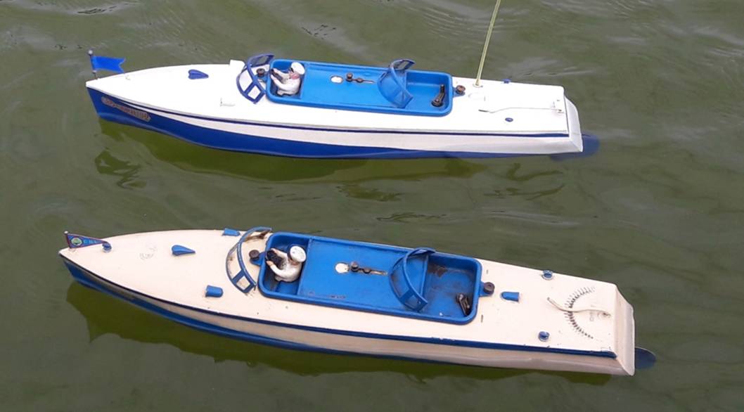 club nautique du luco jardin du Luxembourg Paris pond boat