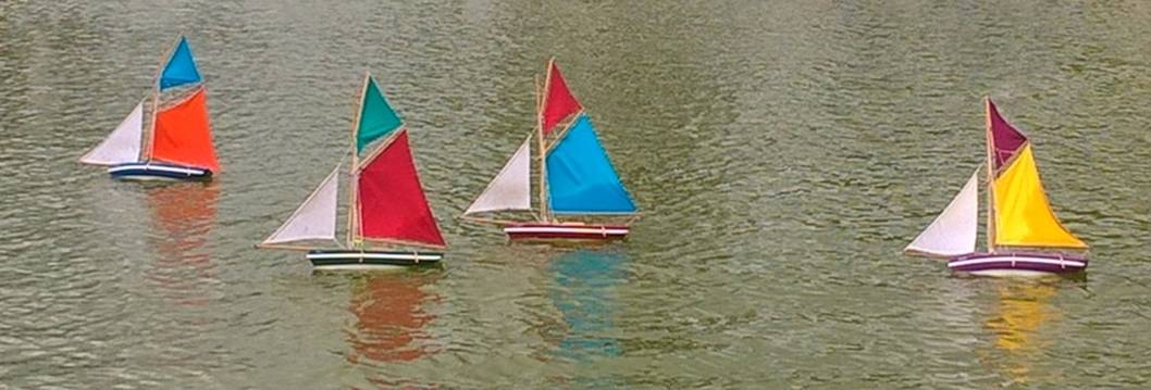 club nautique du luco jardin du Luxembourg Paris pond boat