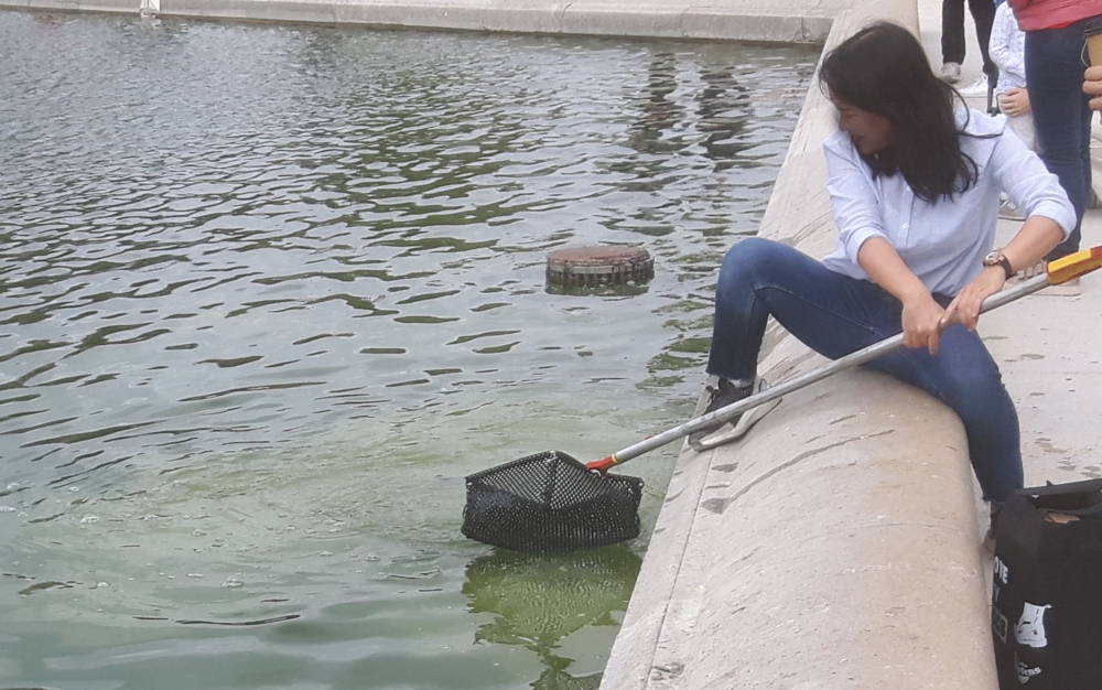 club nautique du luco jardin du Luxembourg Paris pond boat