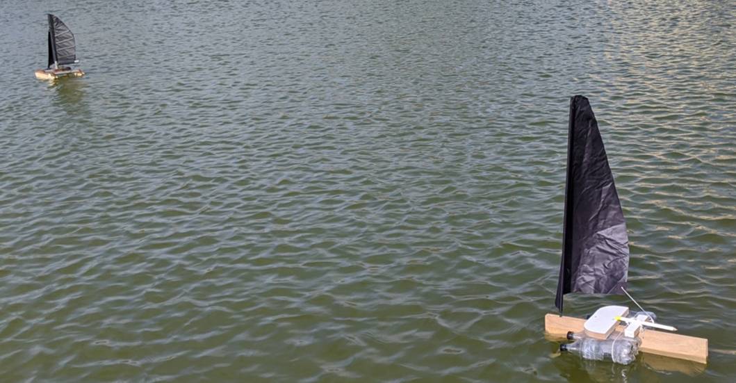 club nautique du luco jardin du Luxembourg Paris pond boat