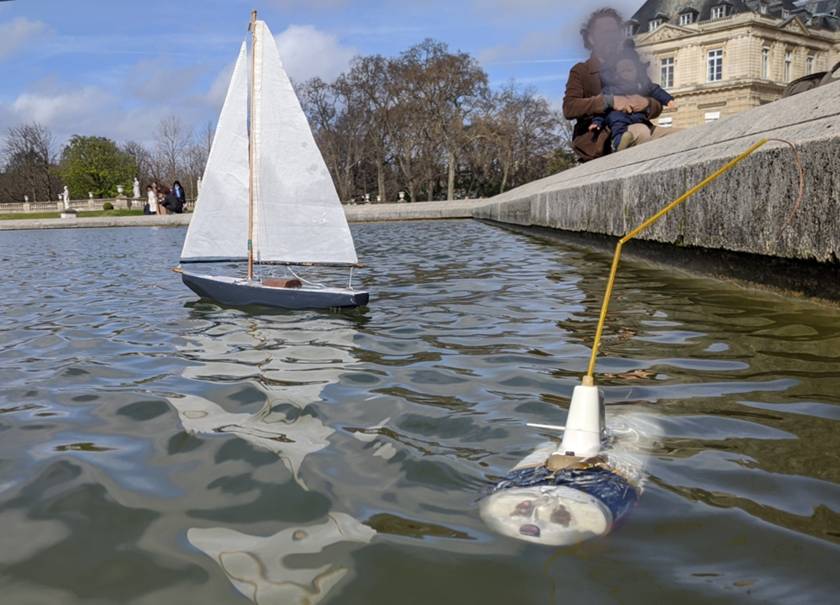 club nautique du luco jardin du Luxembourg Paris pond boat