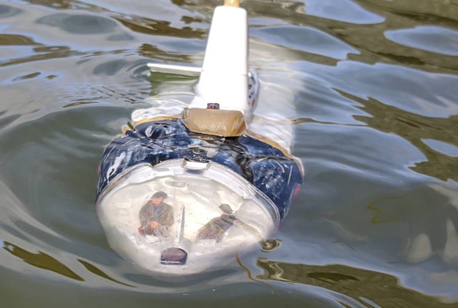 club nautique du luco jardin du Luxembourg Paris pond boat
