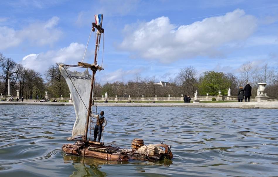 club nautique du luco jardin du Luxembourg Paris pond boat