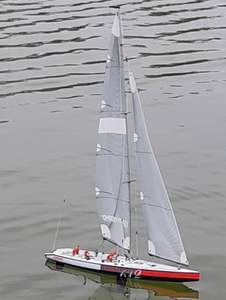 club nautique du luco jardin du Luxembourg Paris pond boat