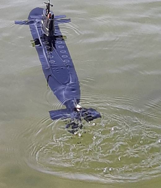 club nautique du luco jardin du Luxembourg Paris pond boat
