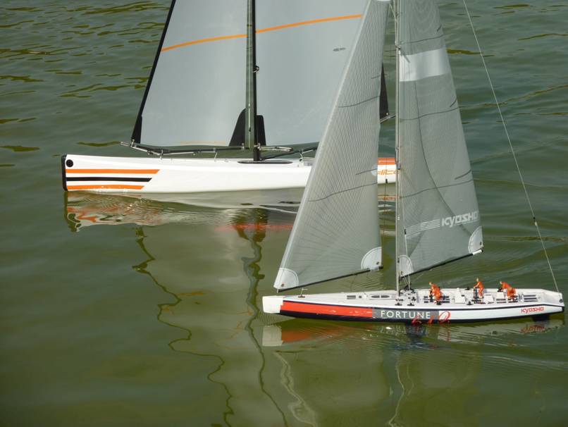 club nautique du luco jardin du Luxembourg Paris pond boat