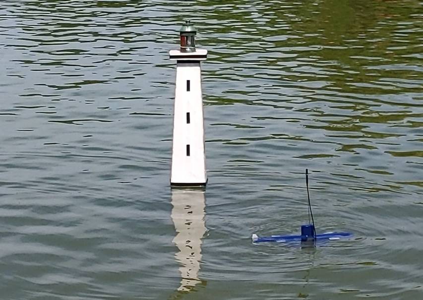club nautique du luco jardin du Luxembourg Paris pond boat