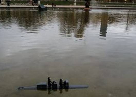 club nautique du luco jardin du Luxembourg Paris pond boat