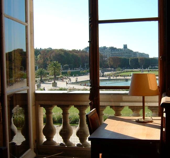 club nautique du luco jardin du Luxembourg Paris pond boat