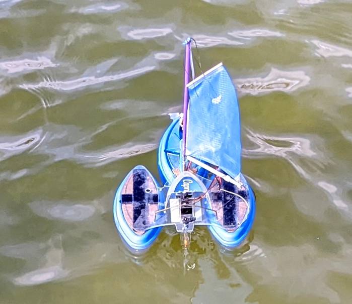 club nautique du luco jardin du Luxembourg Paris pond boat