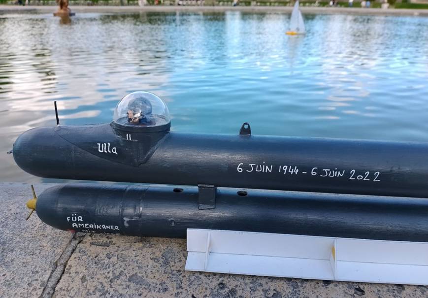 club nautique du luco jardin du Luxembourg Paris pond boat