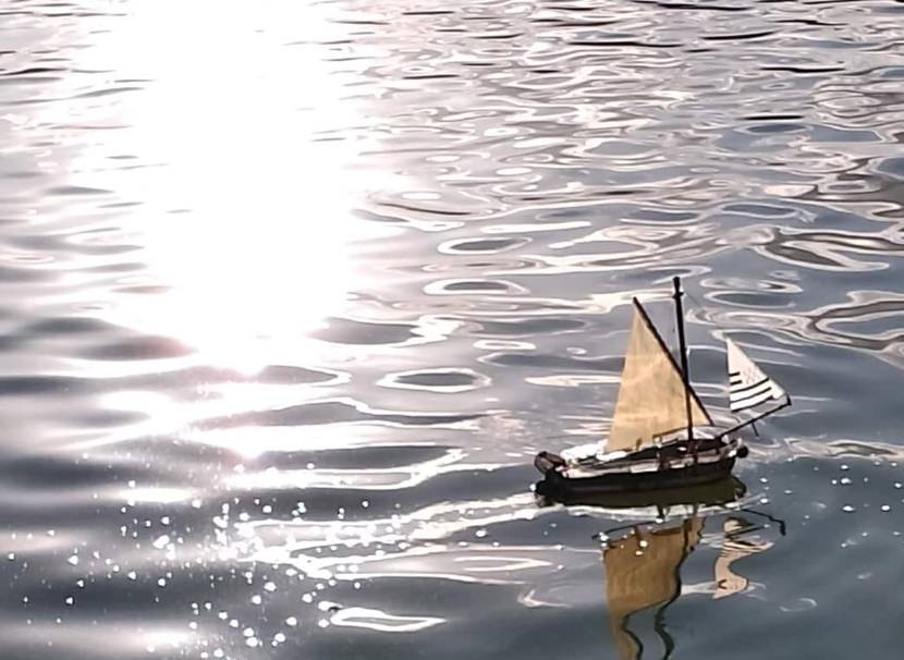 club nautique du luco jardin du Luxembourg Paris pond boat