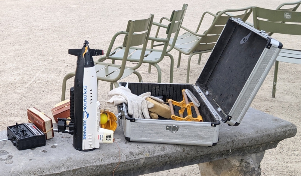club nautique du luco jardin du Luxembourg Paris pond boat
