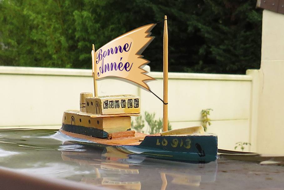 club nautique du luco jardin du Luxembourg Paris pond boat