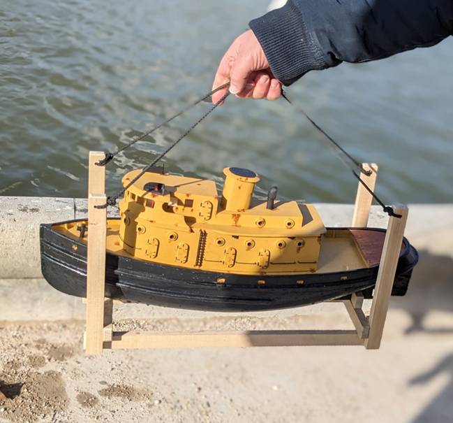 club nautique du luco jardin du Luxembourg Paris pond boat