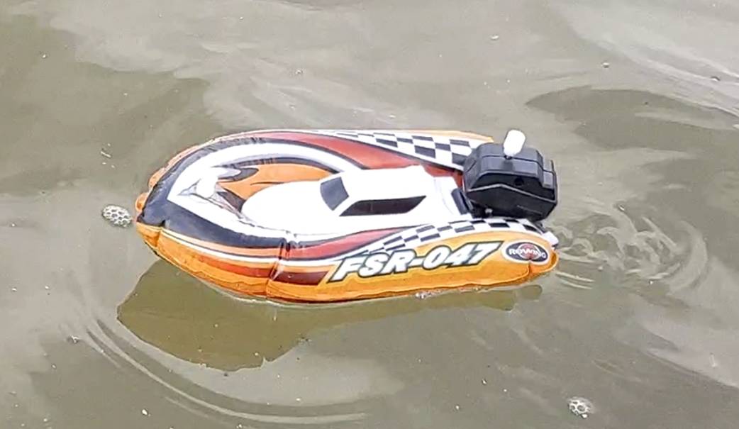 club nautique du luco jardin du Luxembourg Paris pond boat