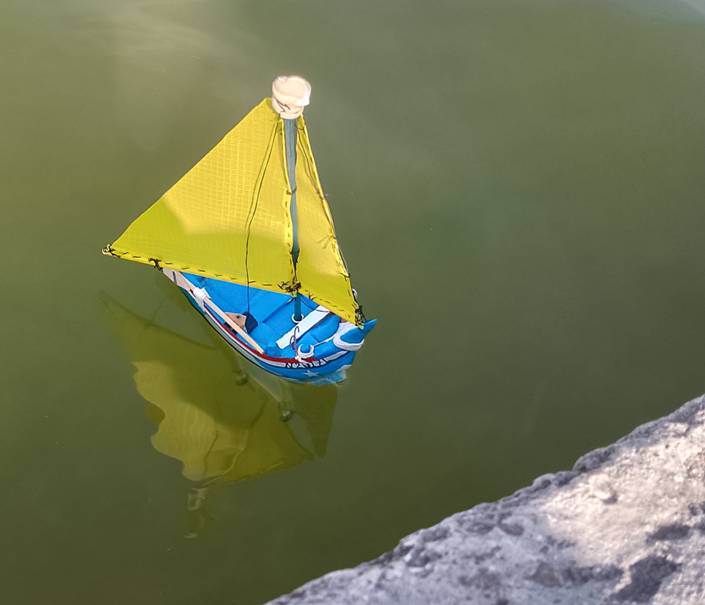 club nautique du luco jardin du Luxembourg Paris pond boat