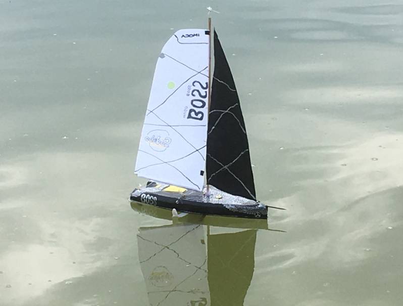 club nautique du luco jardin du Luxembourg Paris pond boat