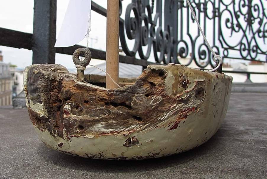 club nautique du luco jardin du Luxembourg Paris pond boat