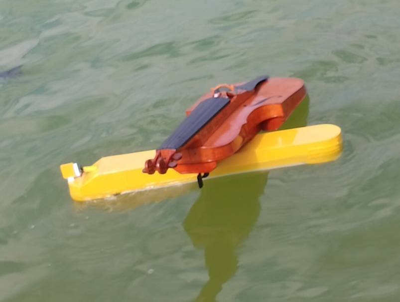 club nautique du luco jardin du Luxembourg Paris pond boat