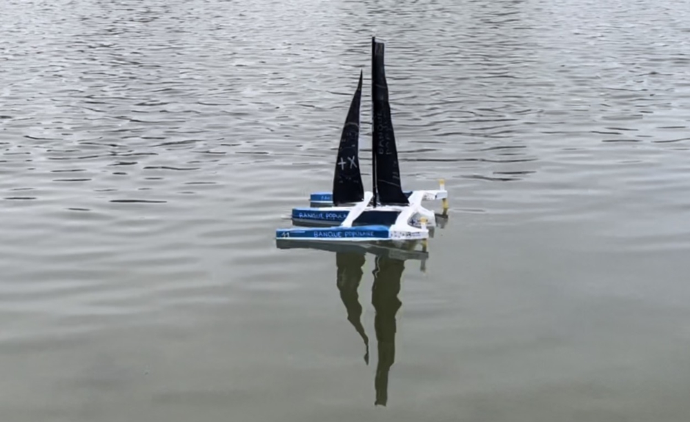 club nautique du luco jardin du Luxembourg Paris pond boat