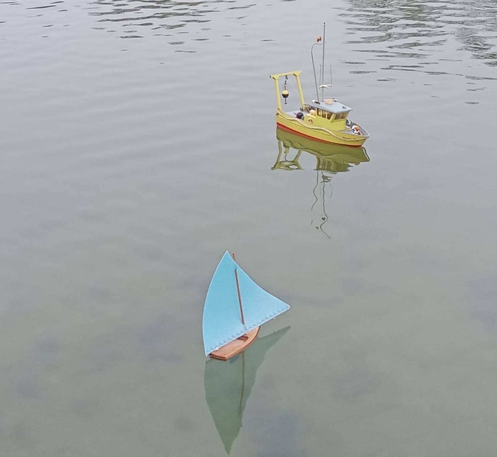 club nautique du luco jardin du Luxembourg Paris pond boat