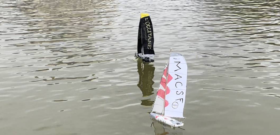 club nautique du luco jardin du Luxembourg Paris pond boat