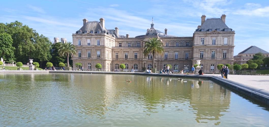 club nautique du luco jardin du Luxembourg Paris pond boat