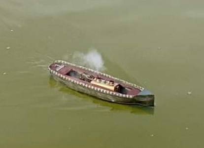 club nautique du luco jardin du Luxembourg Paris pond boat