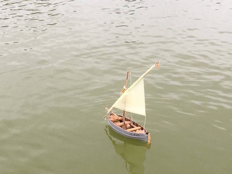 club nautique du luco jardin du Luxembourg Paris pond boat