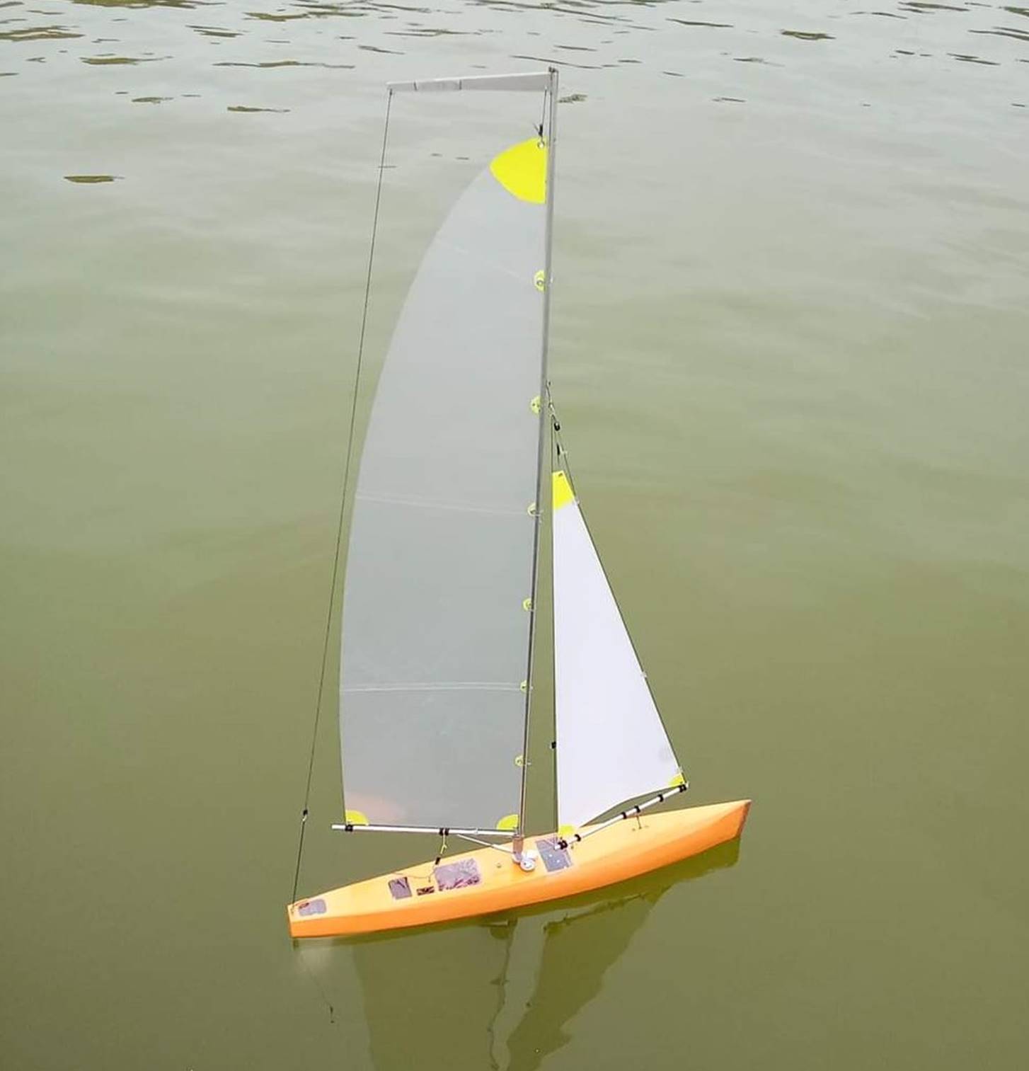 club nautique du luco jardin du Luxembourg Paris pond boat