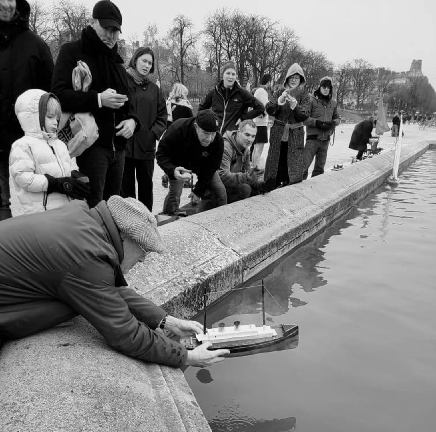 club nautique du luco jardin du Luxembourg Paris pond boat