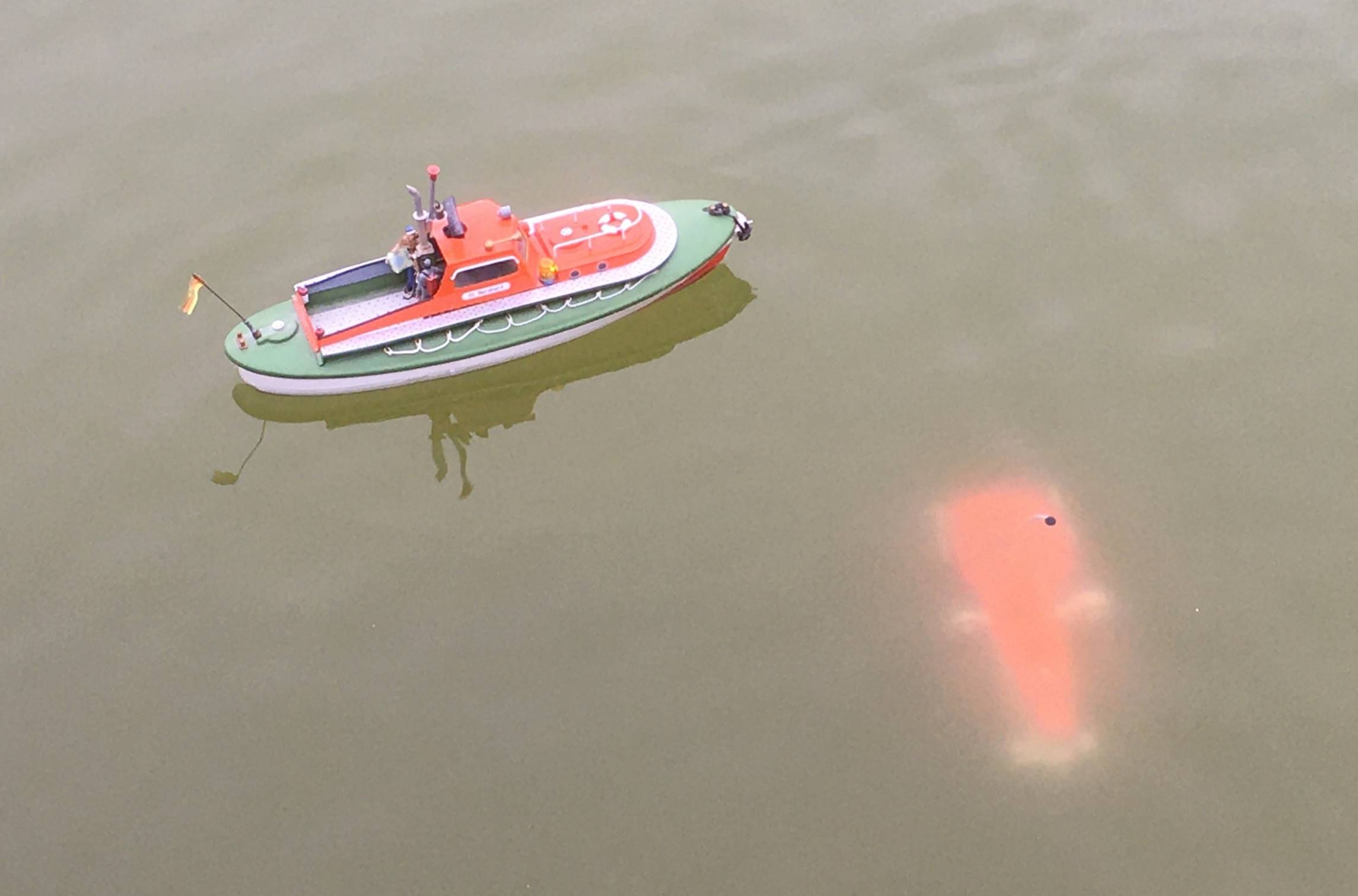 club nautique du luco jardin du Luxembourg Paris pond boat