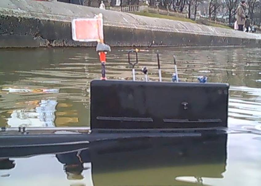 club nautique du luco jardin du Luxembourg Paris pond boat
