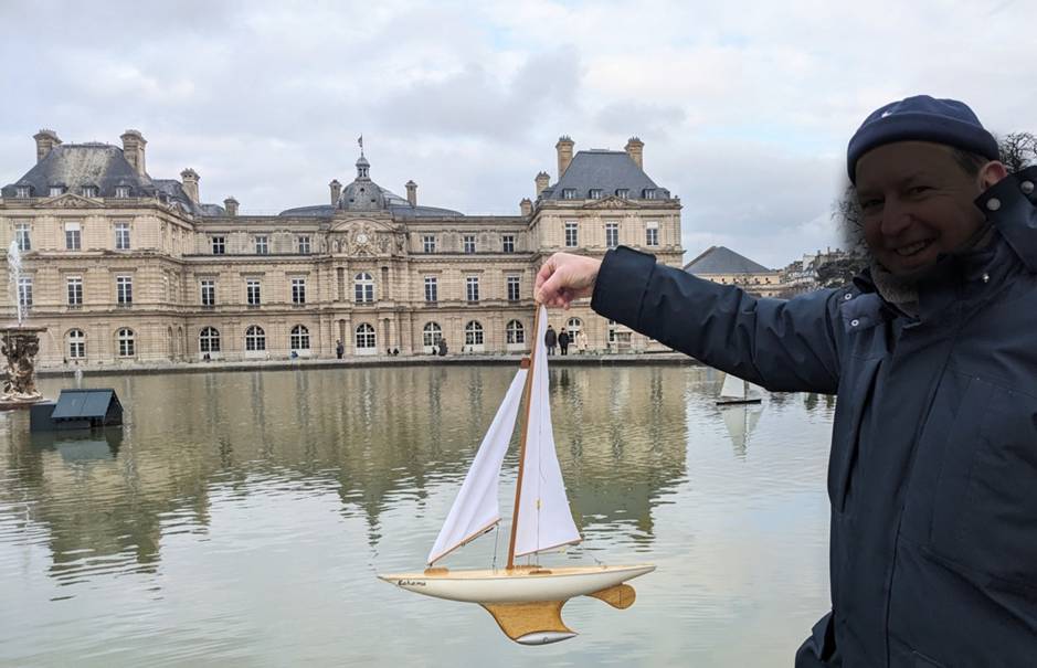 club nautique du luco jardin du Luxembourg Paris pond boat