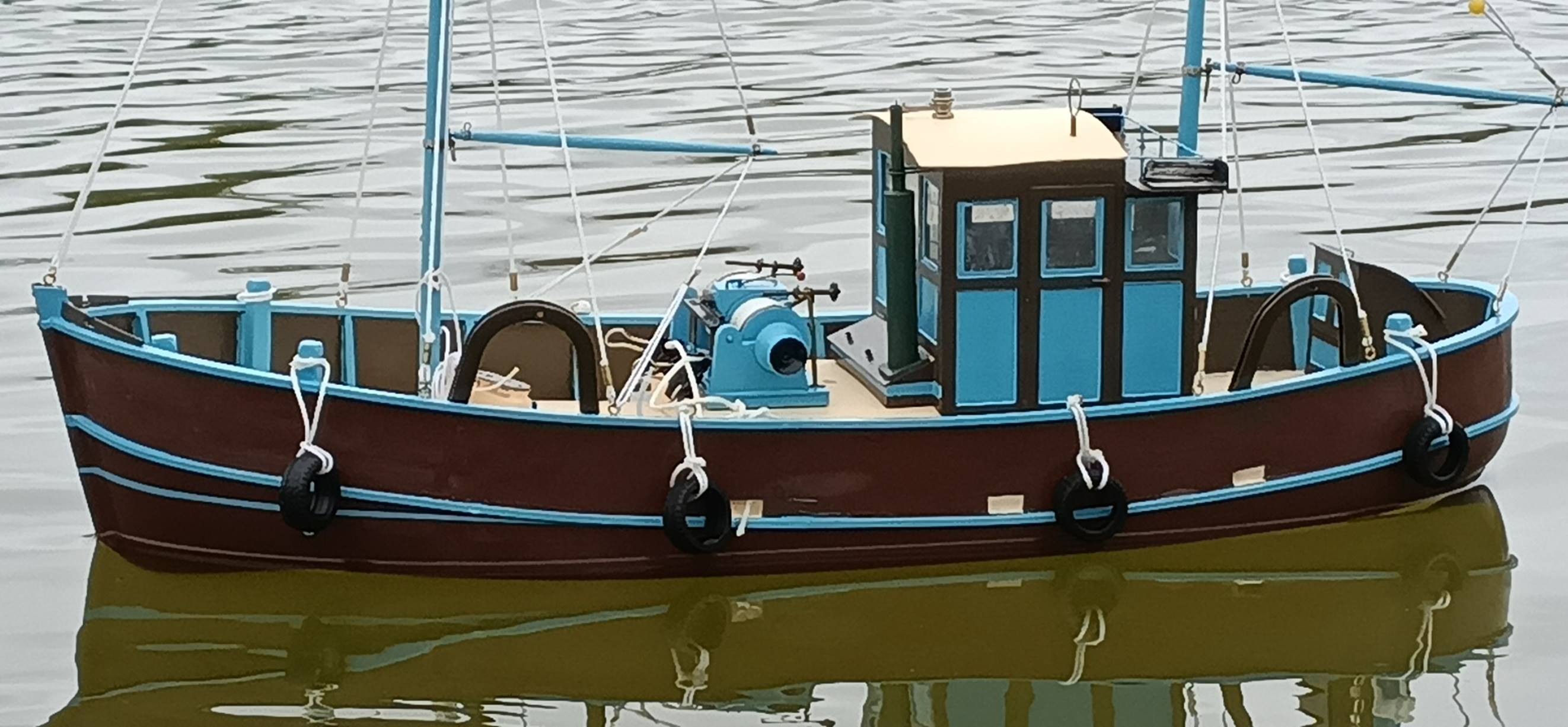 club nautique du luco jardin du Luxembourg Paris pond boat